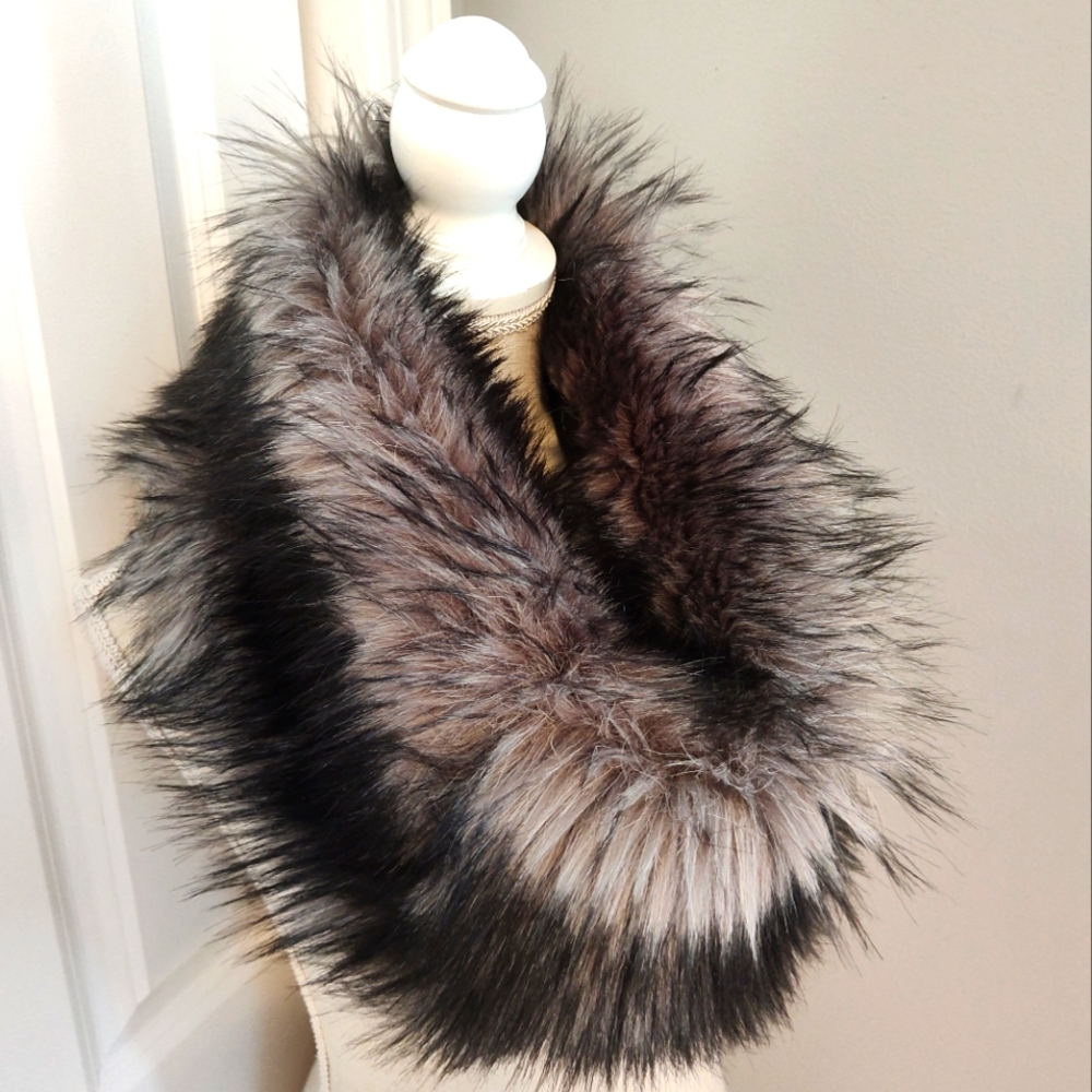 🖤EUC Unbranded Pullover Faux Fur Neck Warmer, OSFM